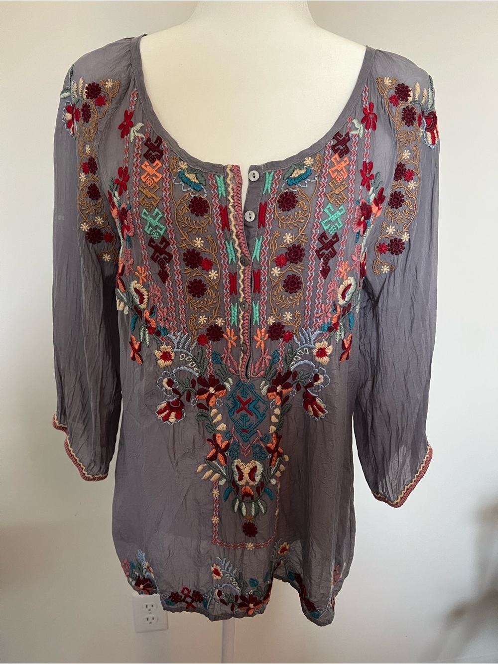 Johnny Was Gray Embroidered Peasant Tunic with Multicolor Stitching